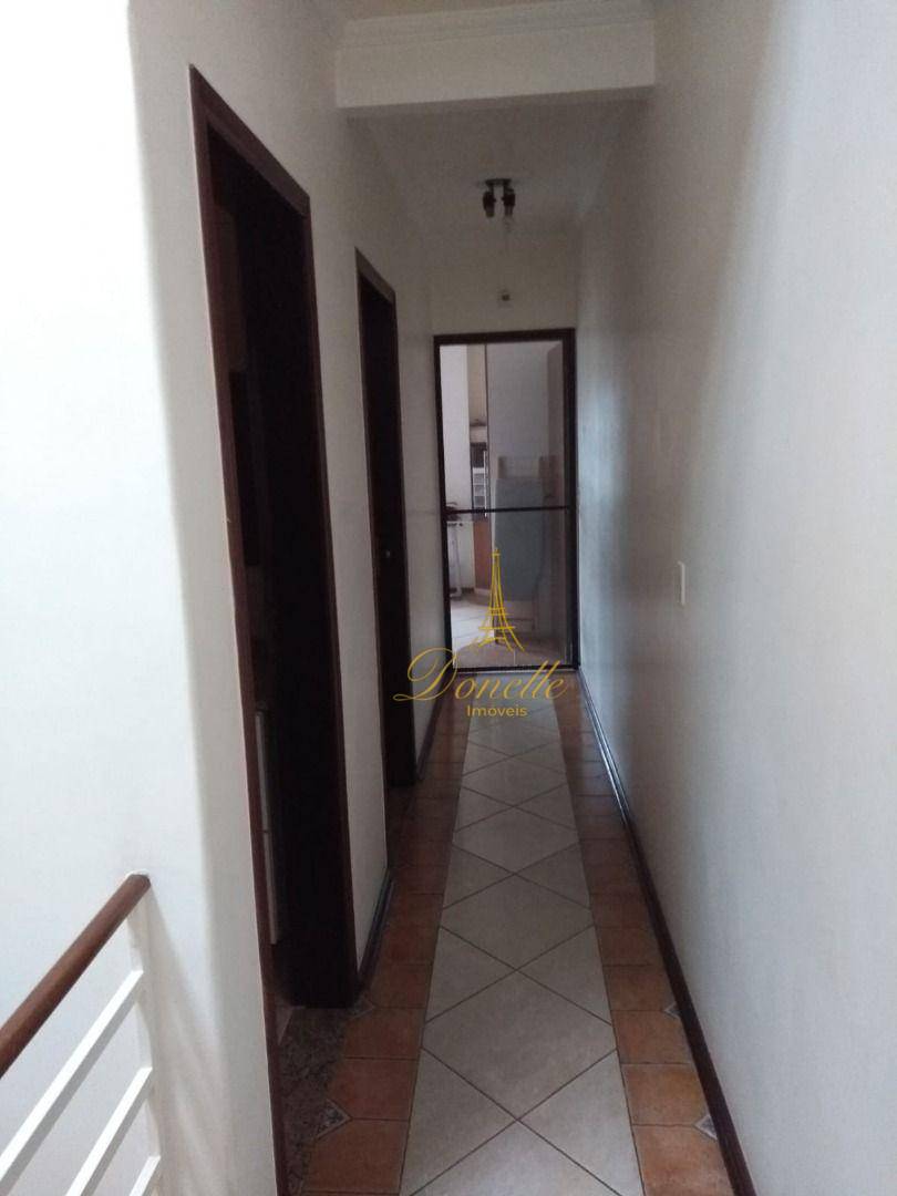 Casa à venda com 3 quartos, 200m² - Foto 8