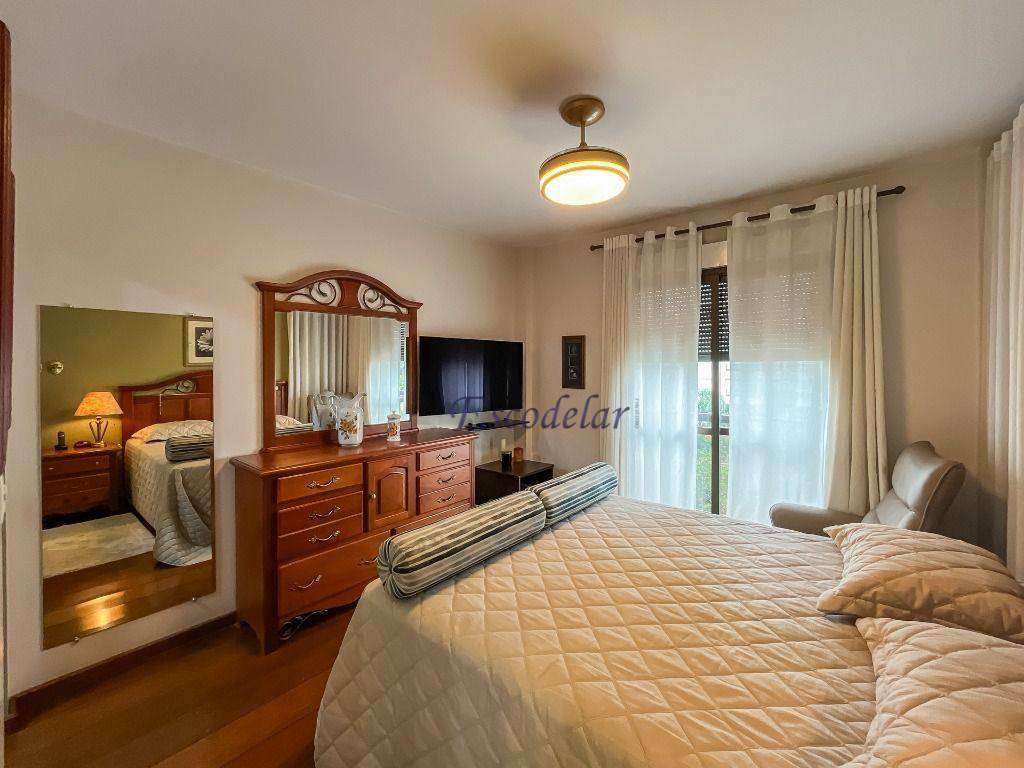 Apartamento à venda com 3 quartos, 136m² - Foto 30