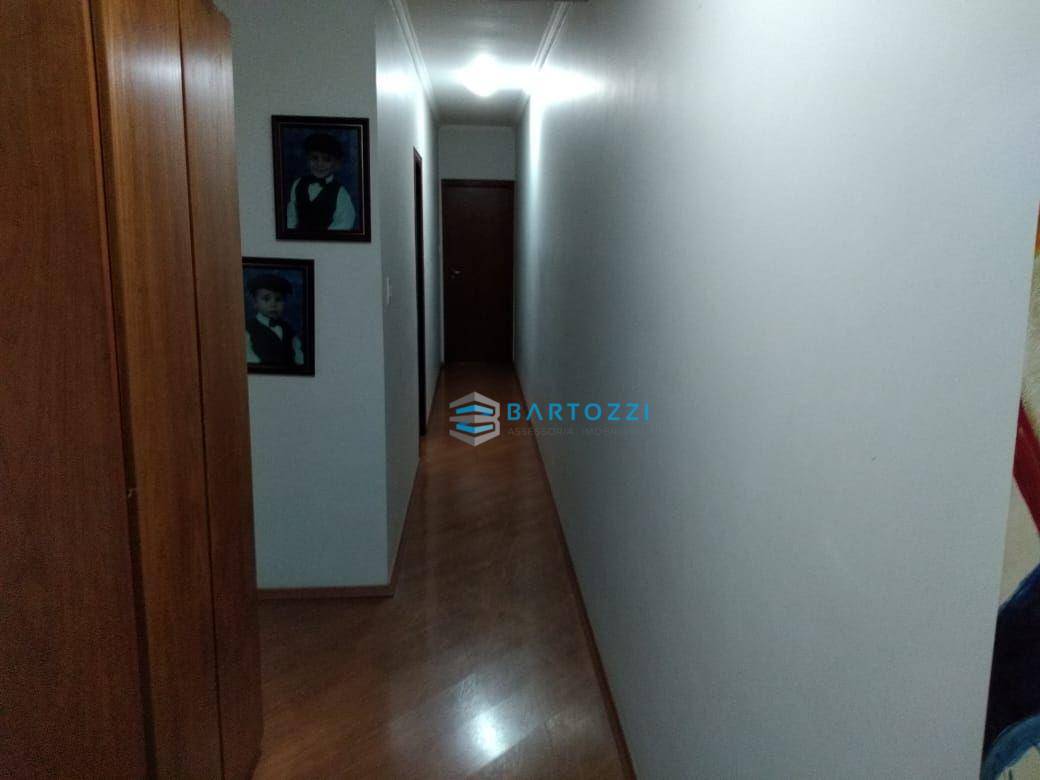 Sobrado à venda com 3 quartos, 198m² - Foto 6