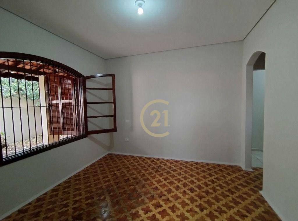 Casa à venda com 2 quartos, 173m² - Foto 8