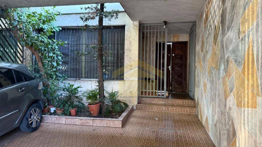 Sobrado à venda e aluguel com 3 quartos, 178m² - Foto 14