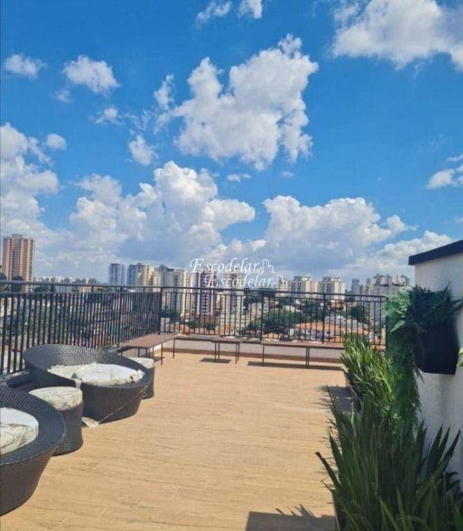 Apartamento à venda com 2 quartos, 40m² - Foto 20