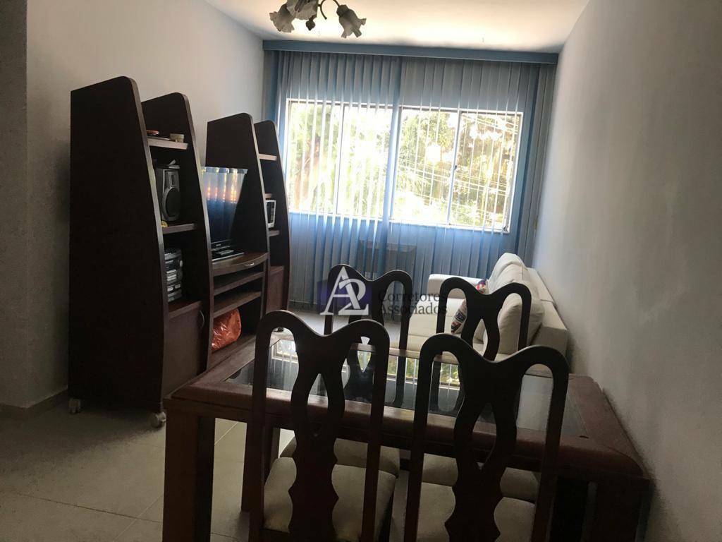 Apartamento à venda com 2 quartos, 66m² - Foto 5