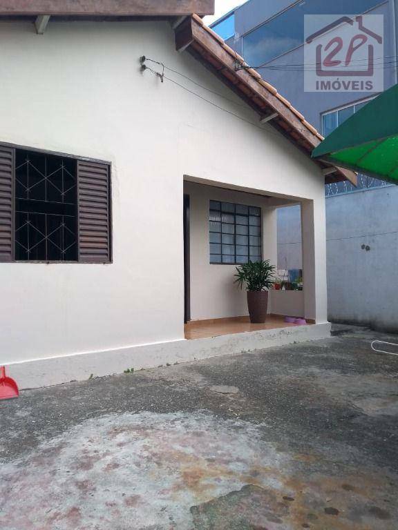 Casa à venda com 3 quartos, 163m² - Foto 1