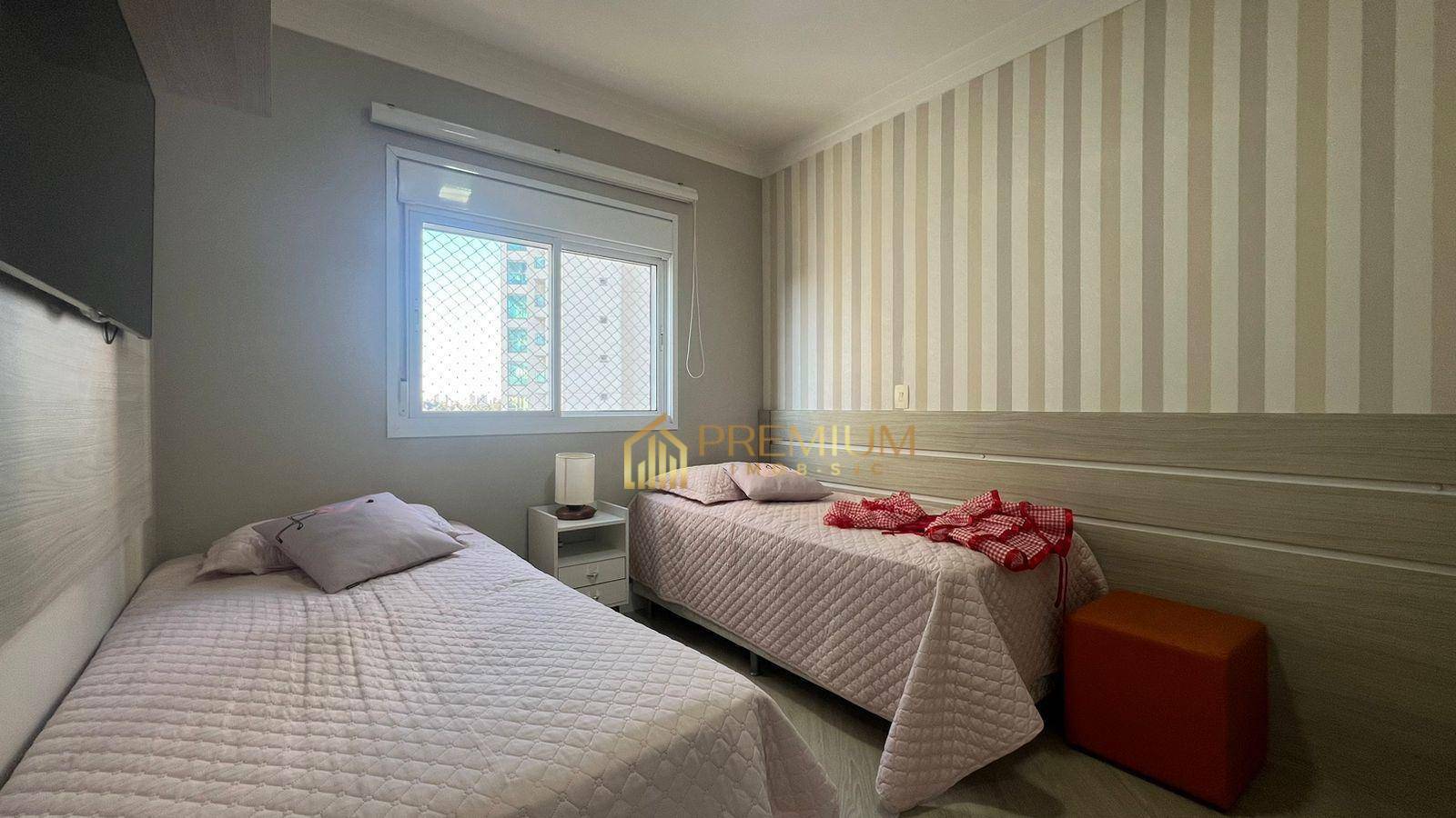 Apartamento à venda com 4 quartos, 259m² - Foto 29