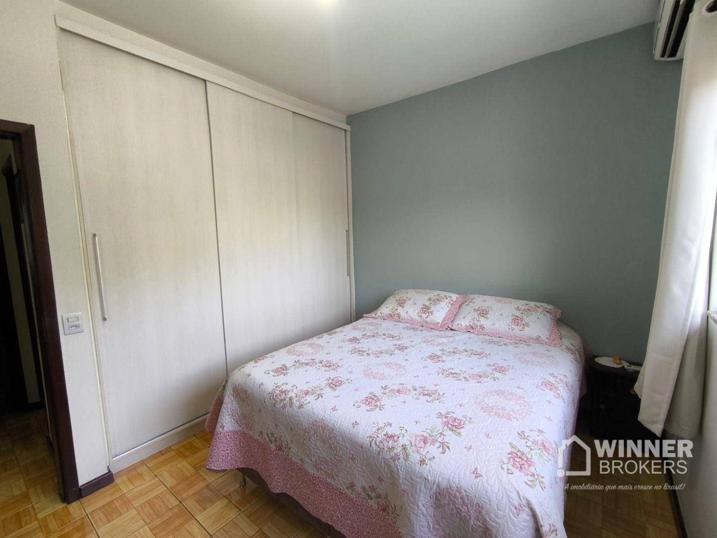 Casa à venda com 3 quartos, 70m² - Foto 6