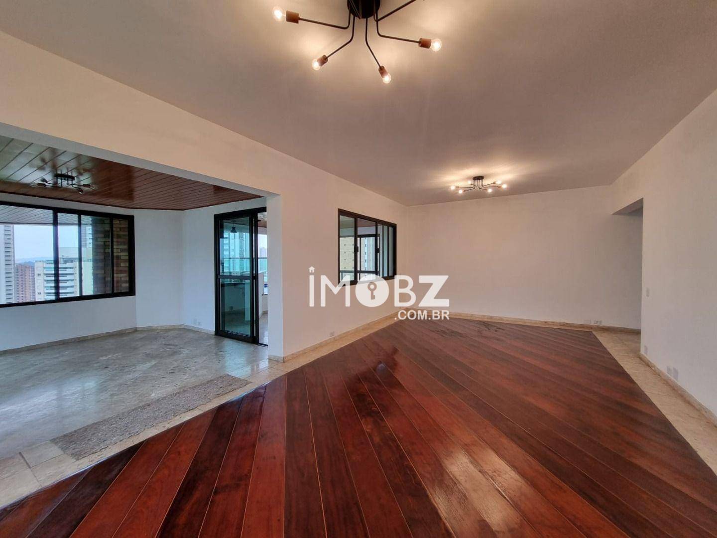 Apartamento à venda com 4 quartos, 236m² - Foto 11