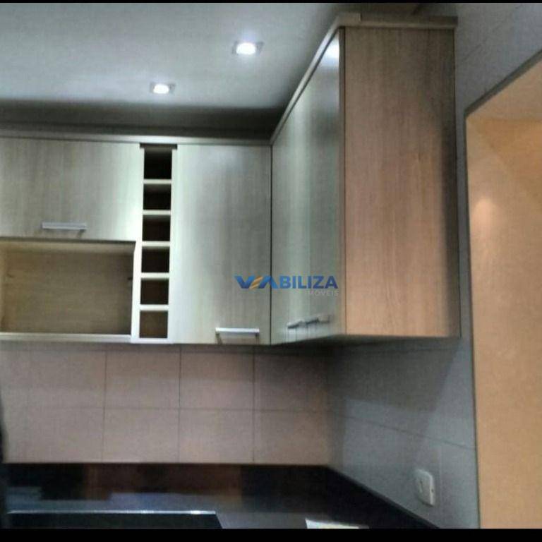 Apartamento à venda com 3 quartos, 81m² - Foto 7