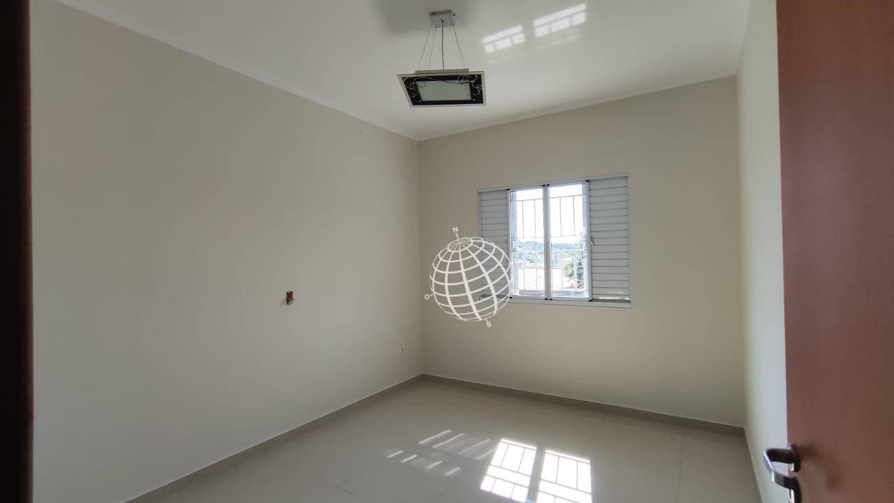 Casa à venda com 3 quartos, 200m² - Foto 20