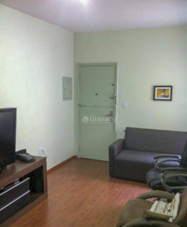 Apartamento à venda com 3 quartos, 75m² - Foto 3