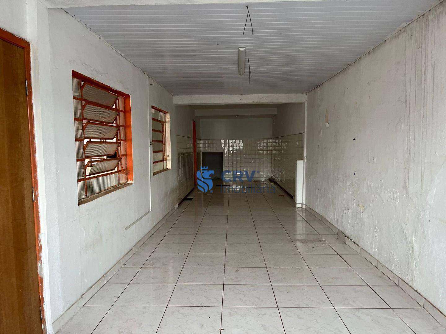 Casa à venda com 3 quartos, 222m² - Foto 5