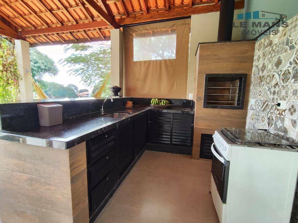 Chácara à venda e aluguel com 2 quartos, 200m² - Foto 23