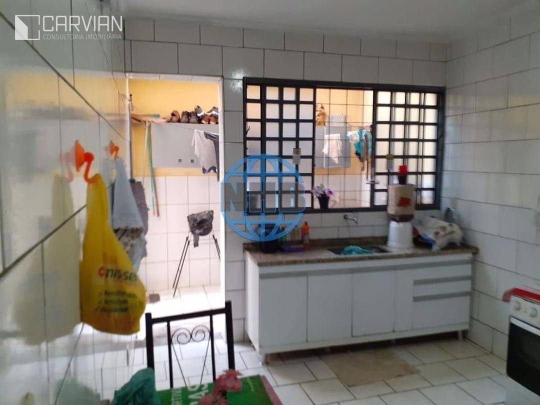 Casa à venda com 3 quartos, 189m² - Foto 5