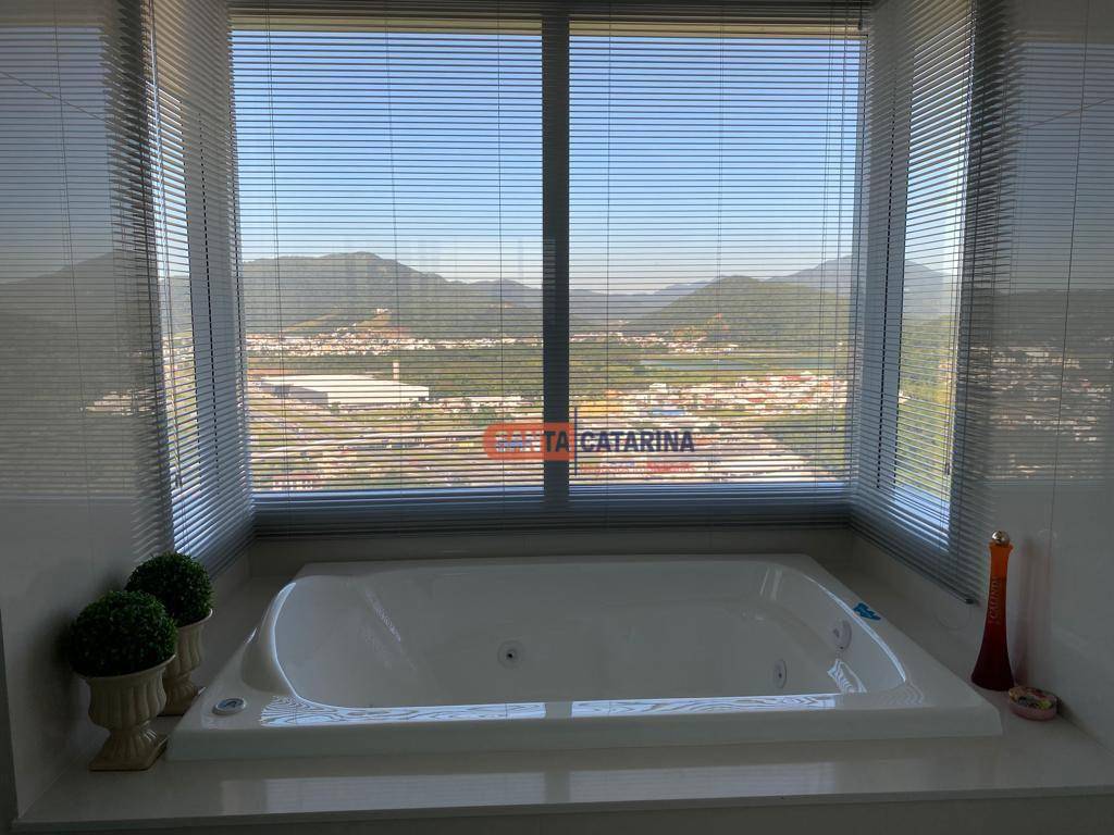 Apartamento à venda com 4 quartos, 291m² - Foto 21