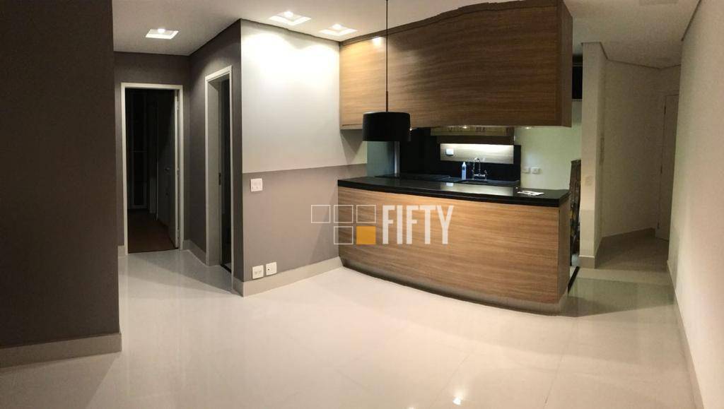 Apartamento para alugar com 2 quartos, 70m² - Foto 1