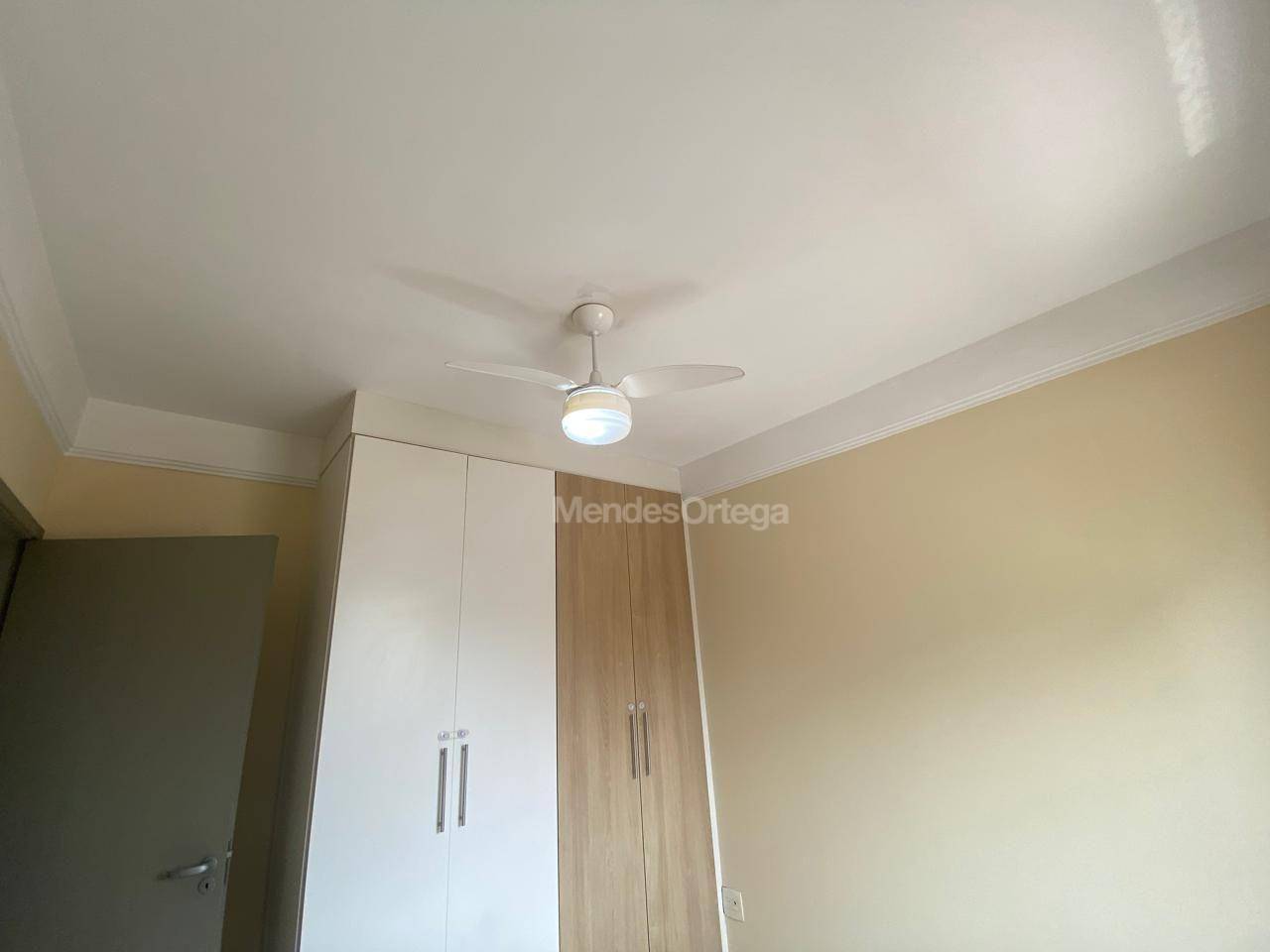 Apartamento para alugar com 3 quartos, 93m² - Foto 17