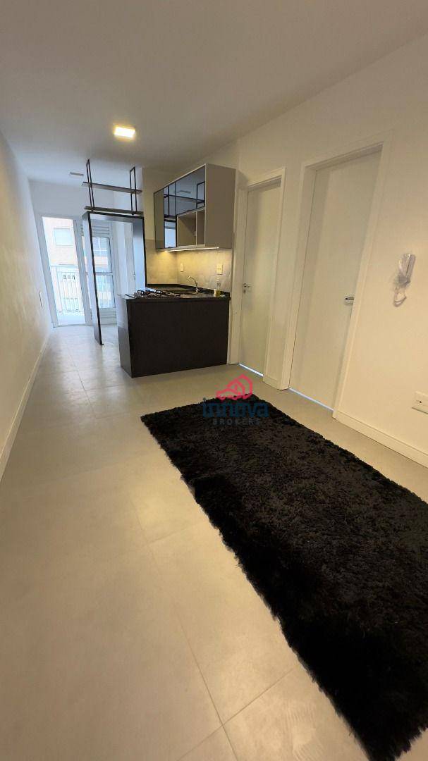 Apartamento à venda com 2 quartos, 40m² - Foto 6