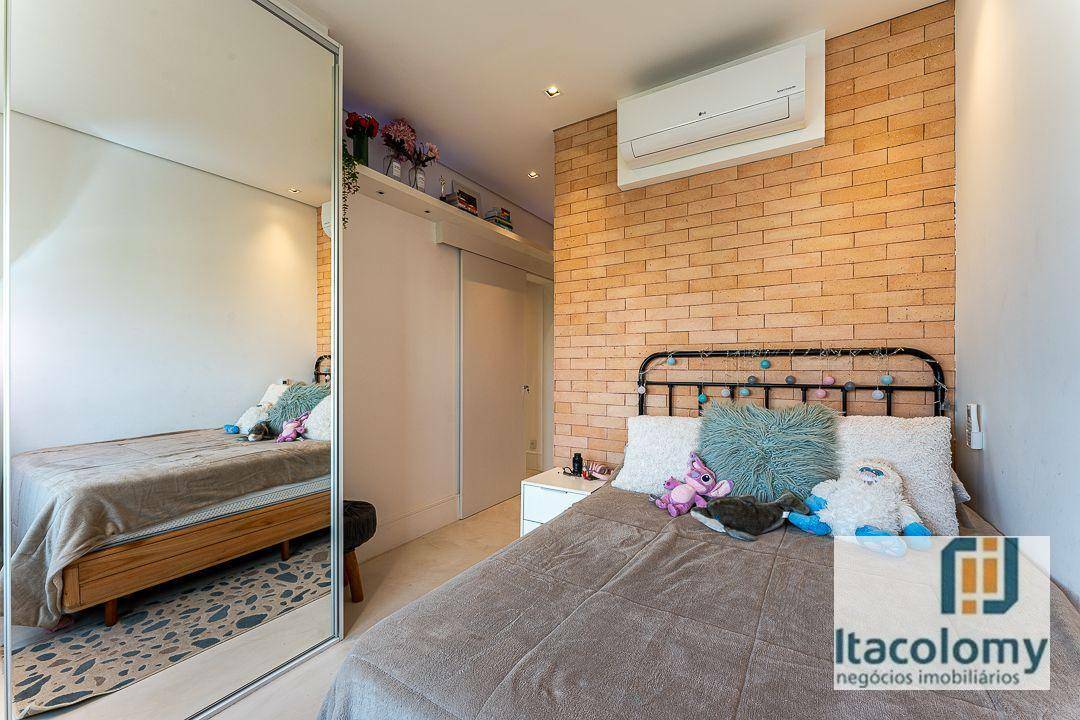 Apartamento à venda com 3 quartos, 168m² - Foto 11