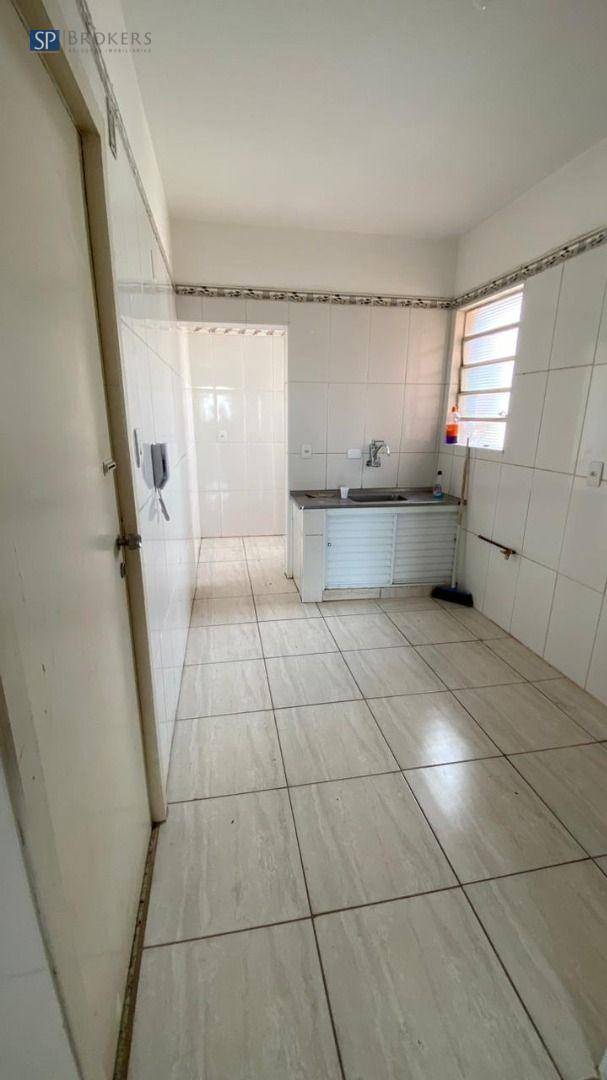 Apartamento à venda com 3 quartos, 127m² - Foto 3