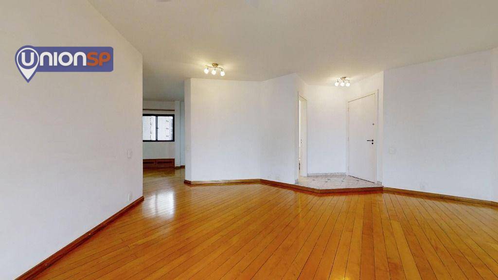 Apartamento à venda com 3 quartos, 158m² - Foto 6