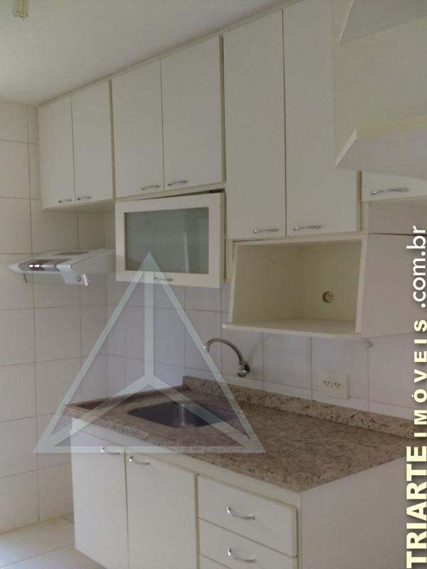 Apartamento para alugar com 2 quartos, 68m² - Foto 9