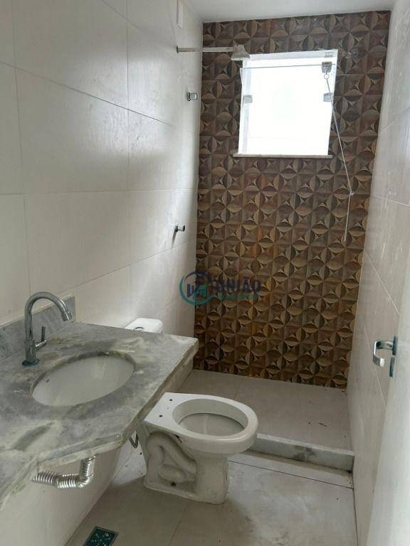 Casa à venda com 3 quartos, 121m² - Foto 19