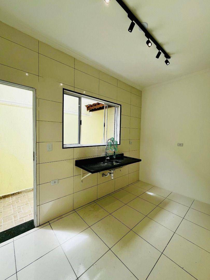 Sobrado à venda com 2 quartos, 58m² - Foto 11