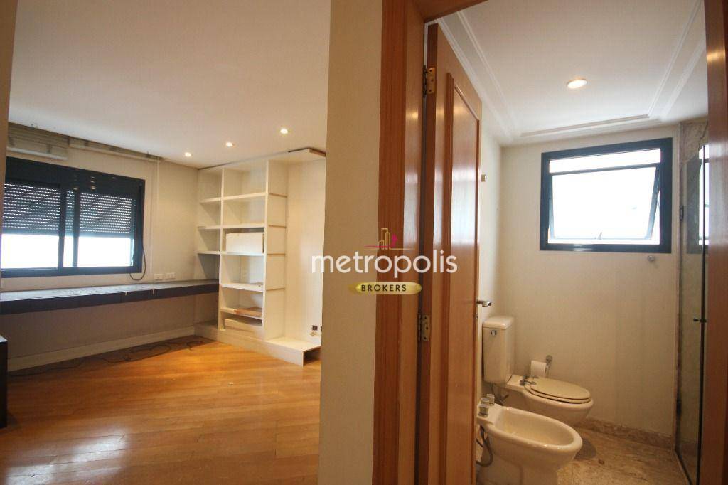 Apartamento à venda com 4 quartos, 202m² - Foto 20