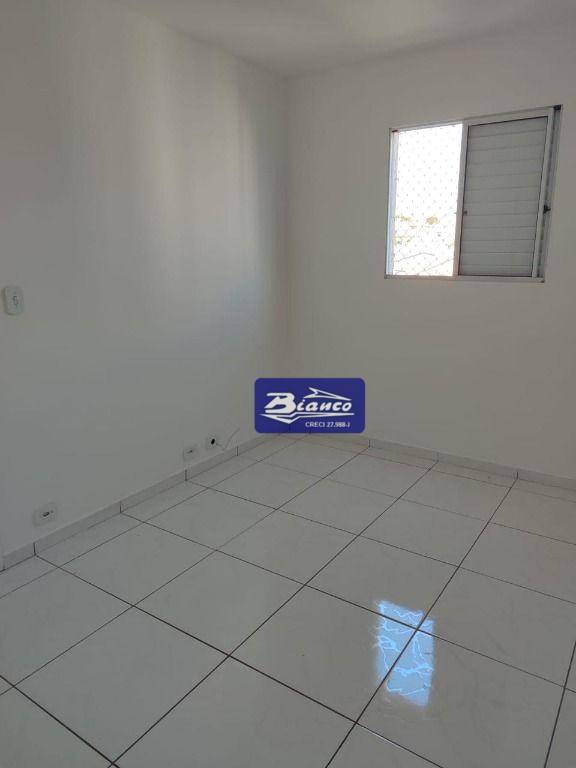 Apartamento à venda com 2 quartos, 62m² - Foto 6