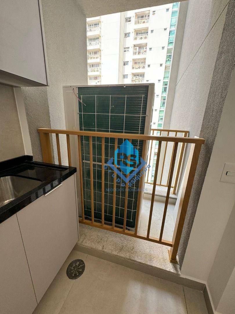 Apartamento para alugar com 3 quartos, 147m² - Foto 40