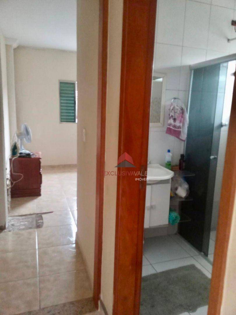 Casa à venda com 4 quartos, 208m² - Foto 11