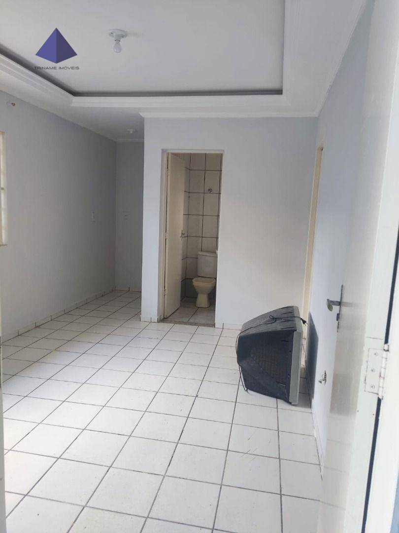 Casa à venda com 3 quartos, 180m² - Foto 8