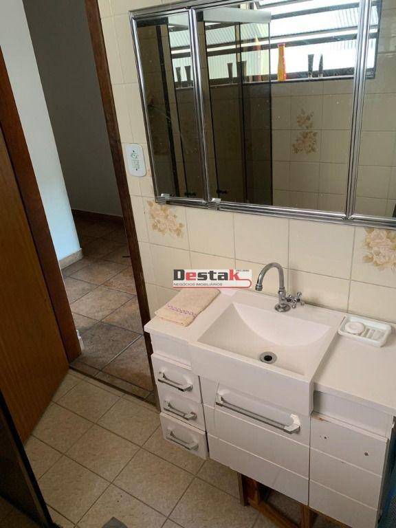 Sobrado à venda com 3 quartos, 100m² - Foto 11