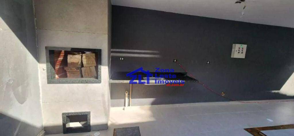 Apartamento para alugar com 2 quartos, 32m² - Foto 4