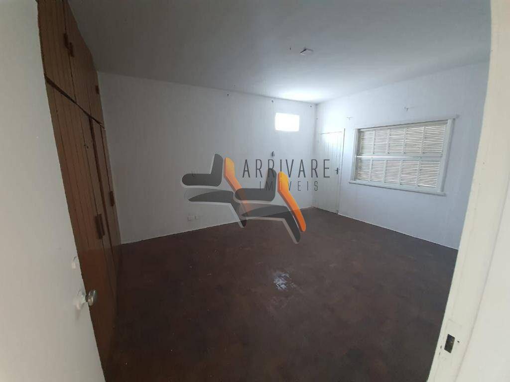 Casa para alugar com 3 quartos, 222m² - Foto 6