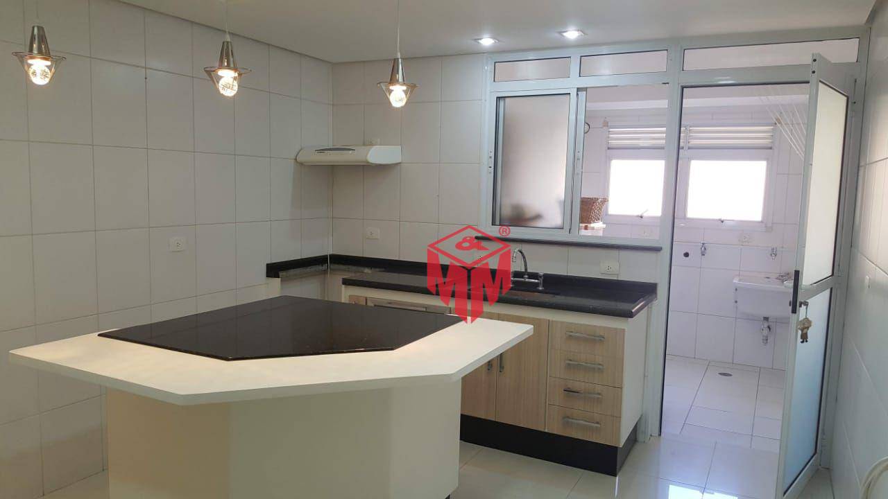 Apartamento à venda com 3 quartos, 130m² - Foto 6