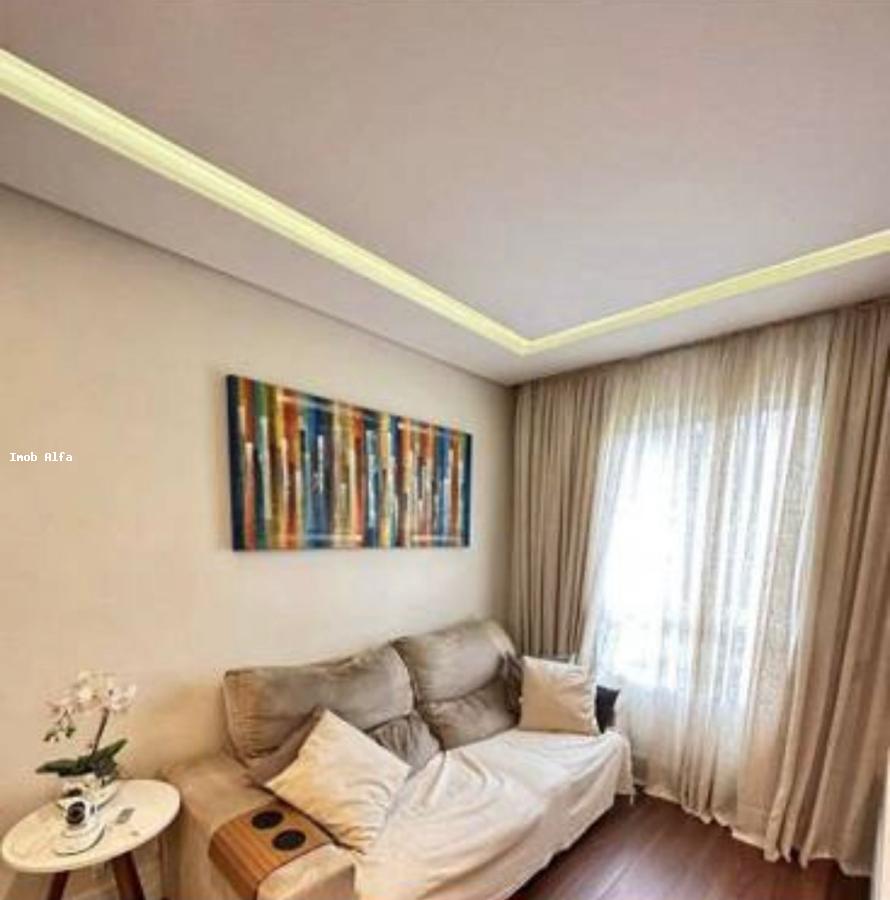 Apartamento à venda com 3 quartos, 68m² - Foto 2