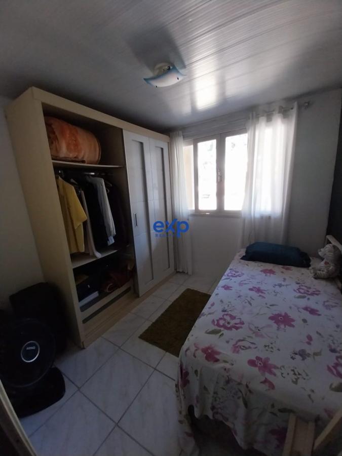 Casa à venda com 5 quartos, 140m² - Foto 17