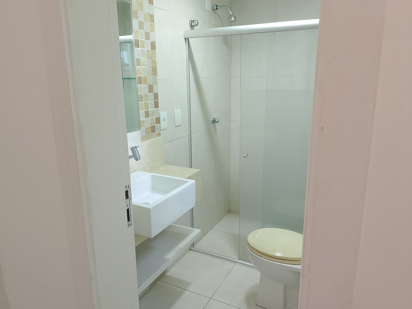 Apartamento à venda com 3 quartos, 146m² - Foto 12