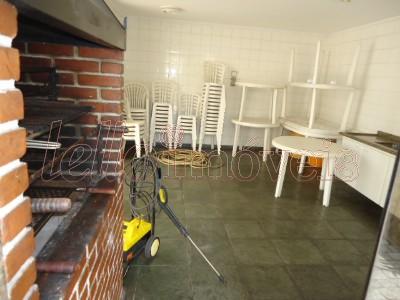 Apartamento para alugar com 3 quartos, 180m² - Foto 22