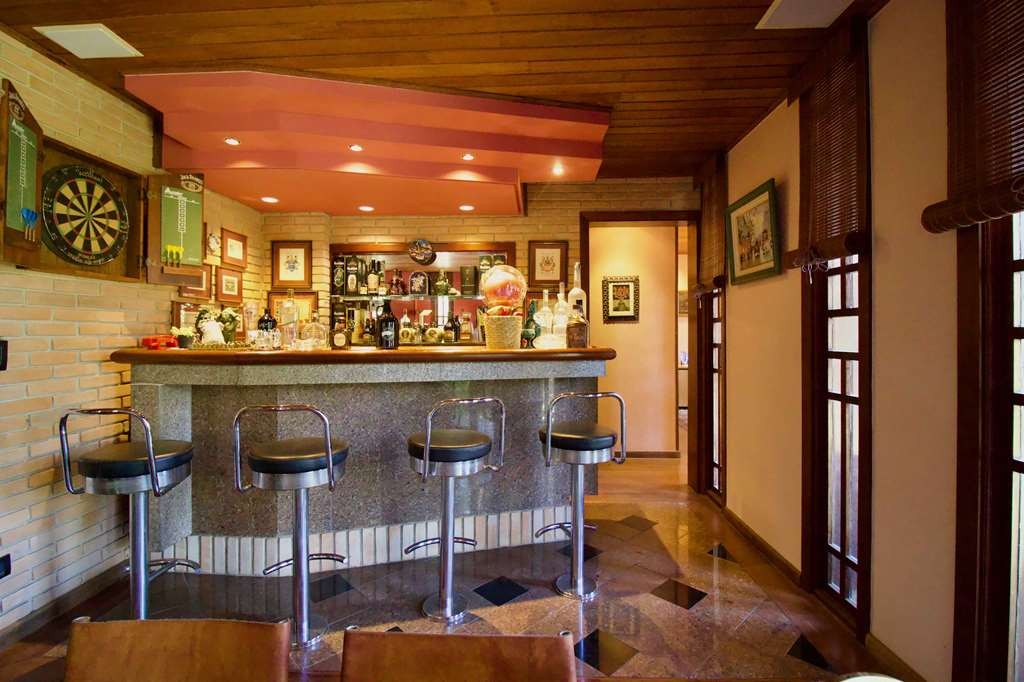 Casa de Condomínio à venda com 7 quartos, 1351m² - Foto 5