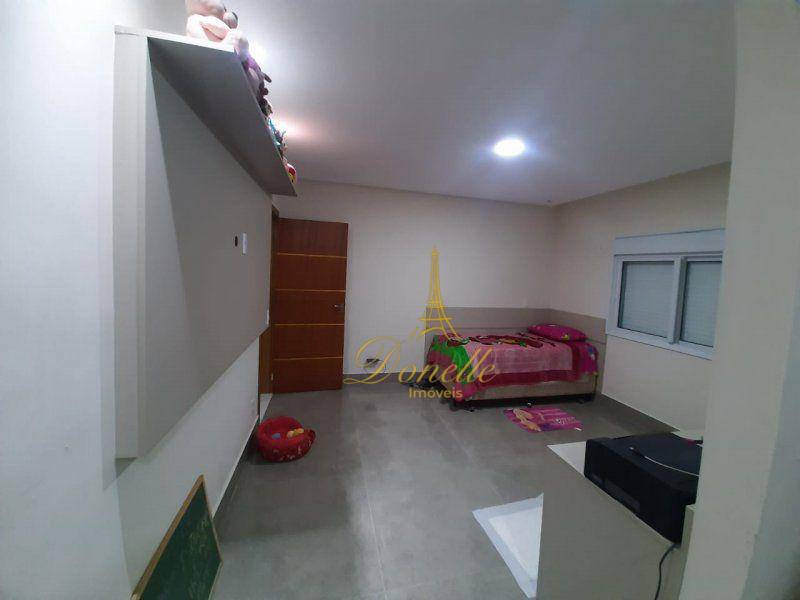 Casa de Condomínio à venda com 3 quartos, 220m² - Foto 15