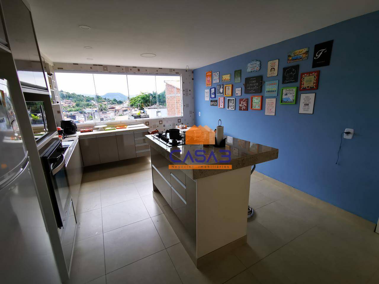 Casa à venda com 3 quartos, 200m² - Foto 6