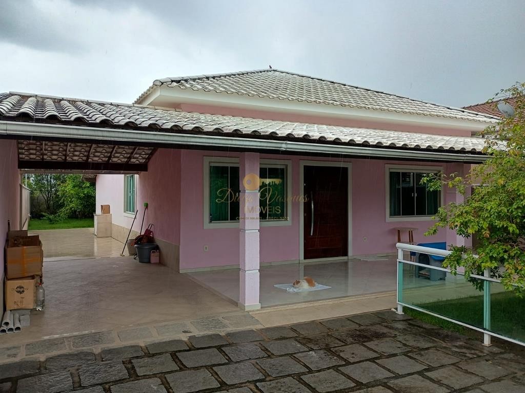 Casa à venda com 2 quartos, 360m² - Foto 1