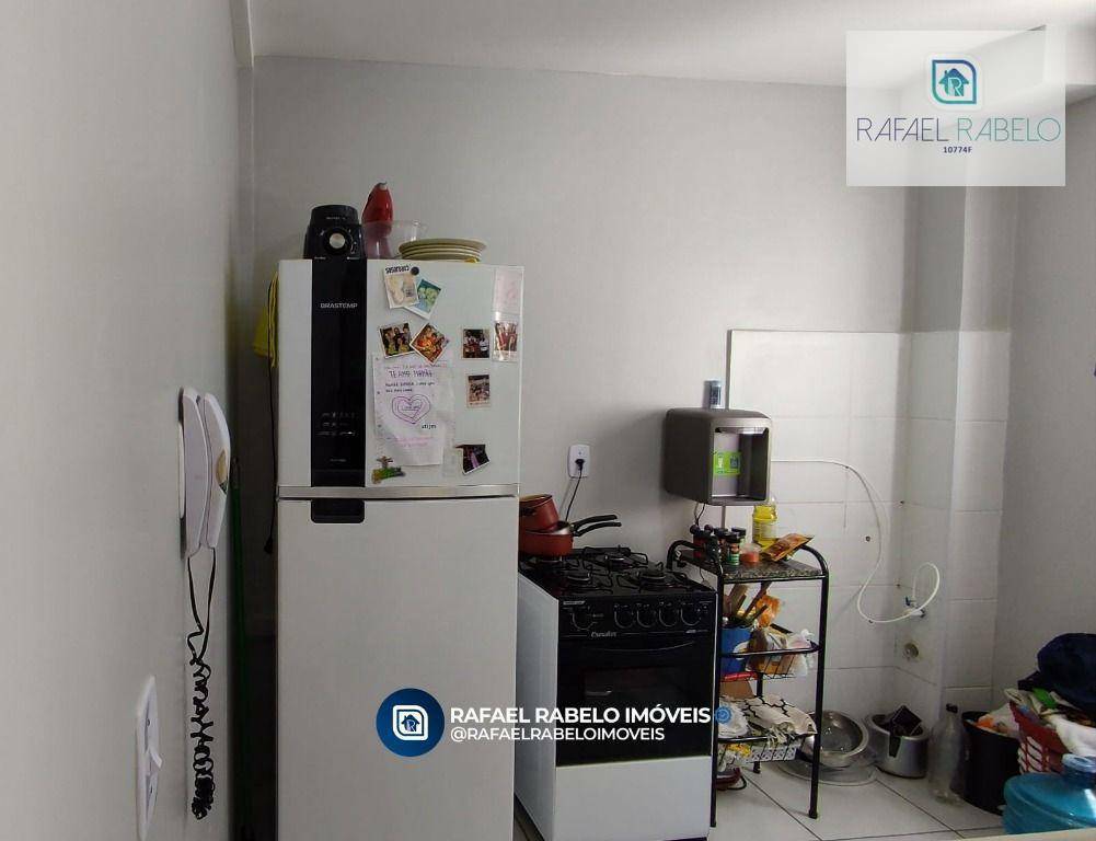 Apartamento à venda com 2 quartos, 41m² - Foto 2