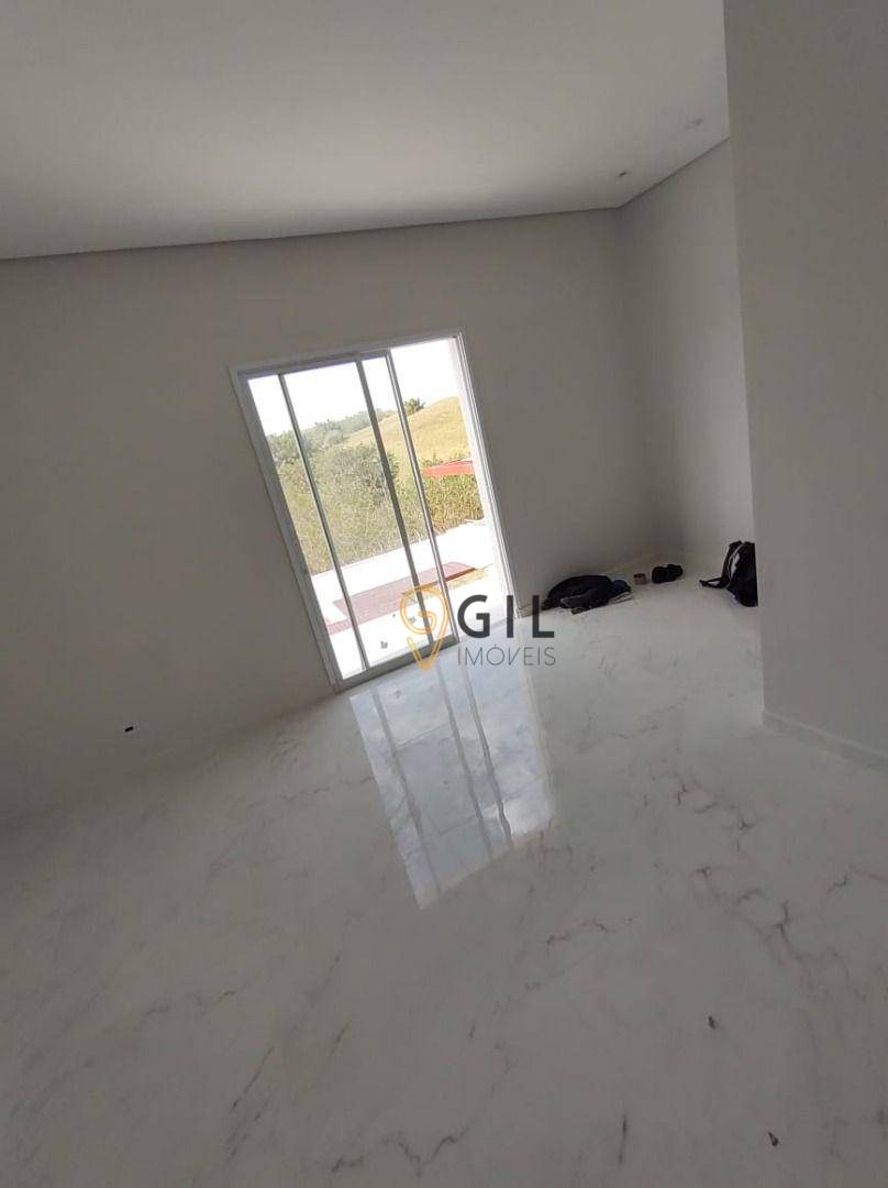 Sobrado à venda com 4 quartos, 300m² - Foto 18