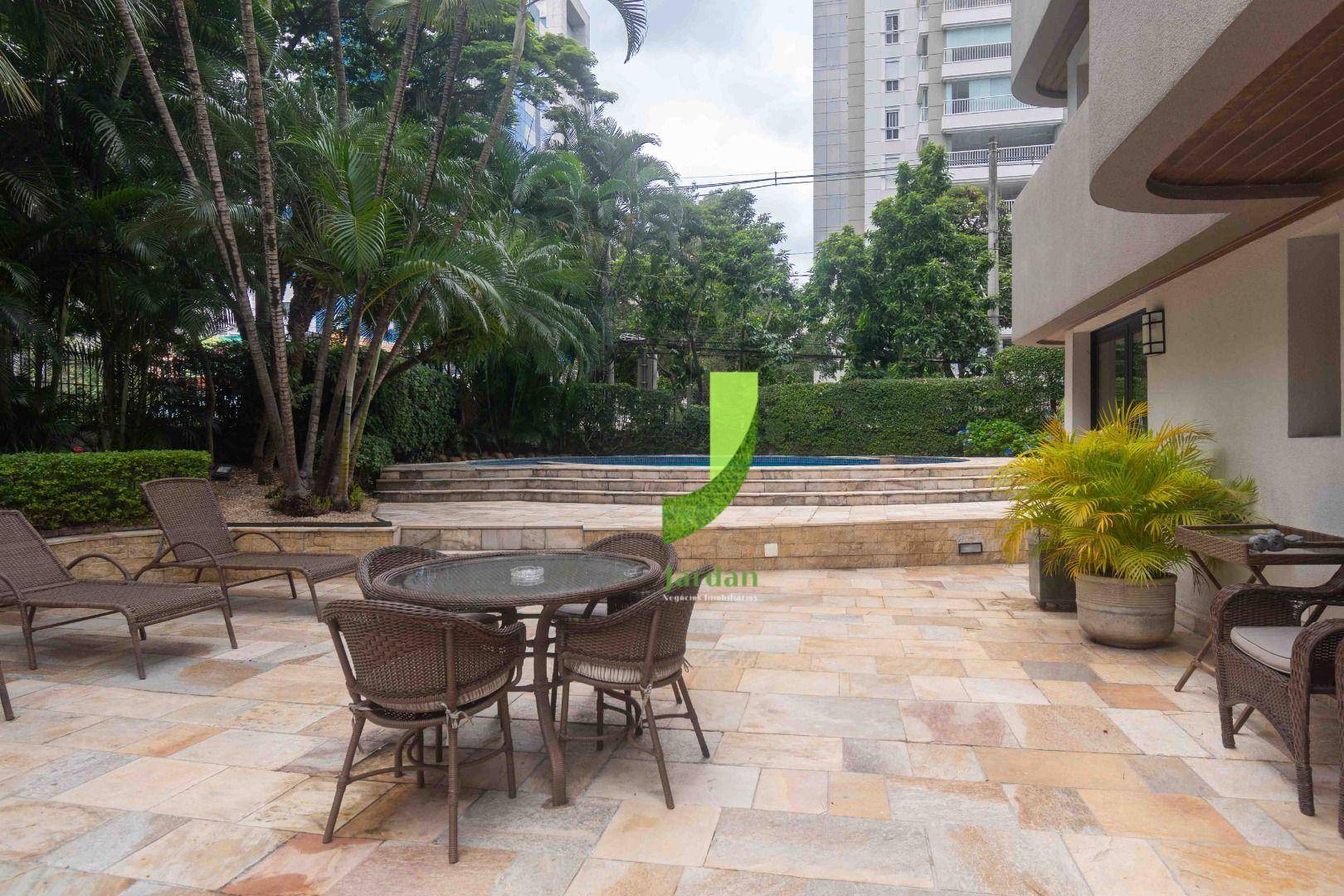 Apartamento, 4 quartos, 200 m² - Foto 2