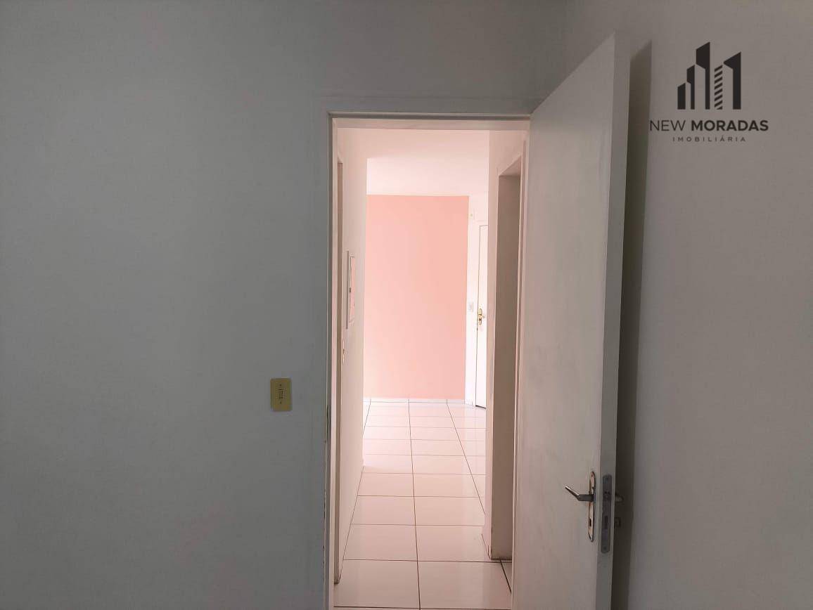 Apartamento à venda com 2 quartos, 45m² - Foto 12