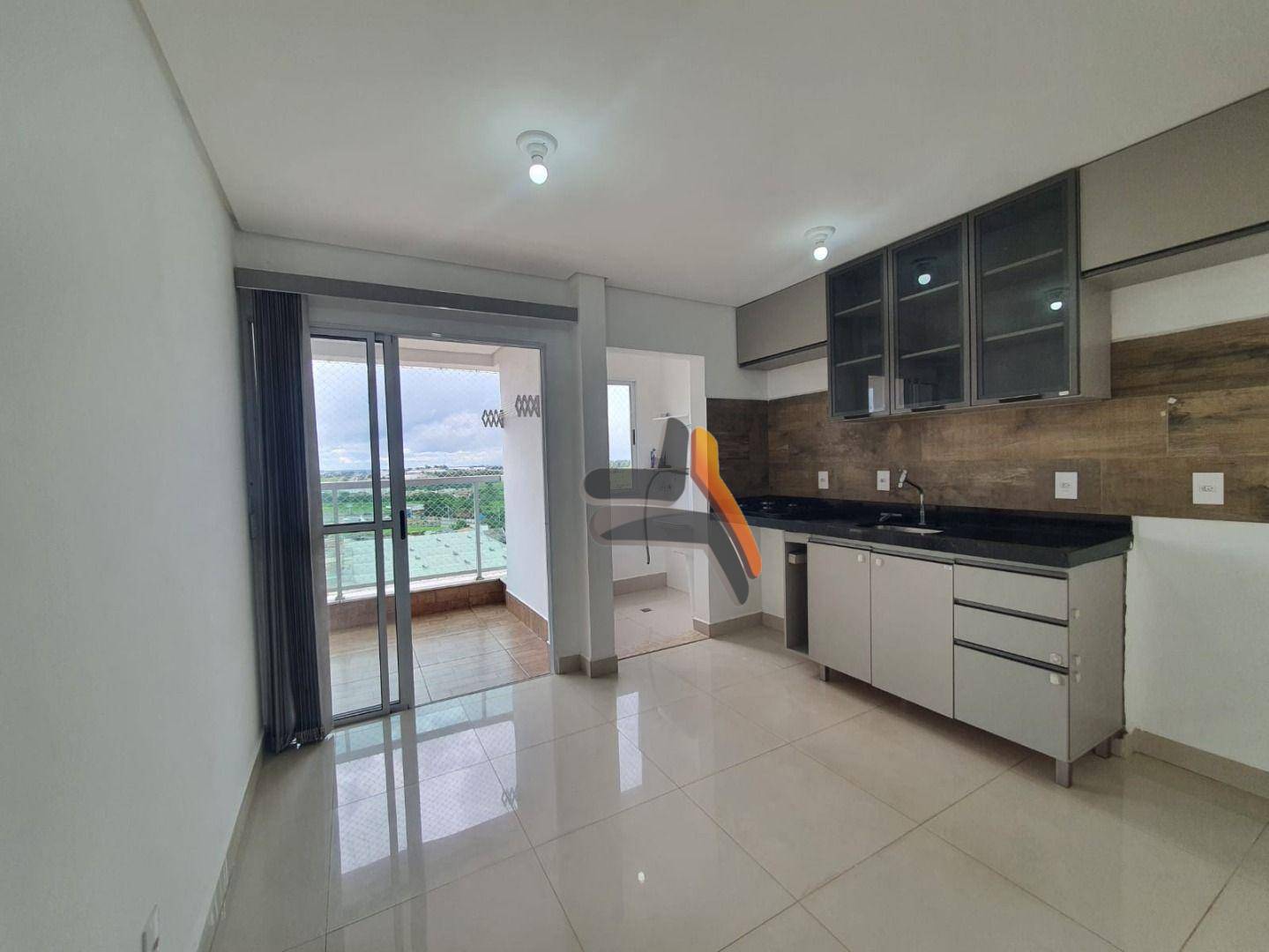 Apartamento à venda e aluguel com 2 quartos, 74m² - Foto 1