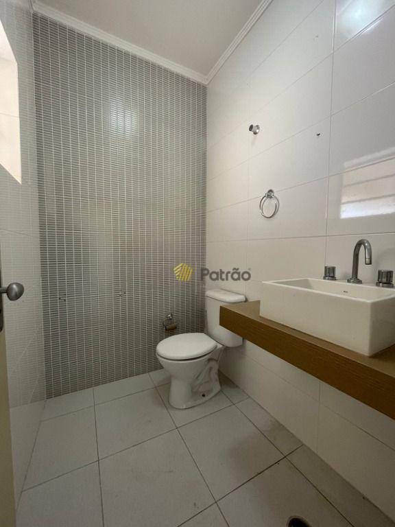 Casa à venda com 3 quartos, 100m² - Foto 18